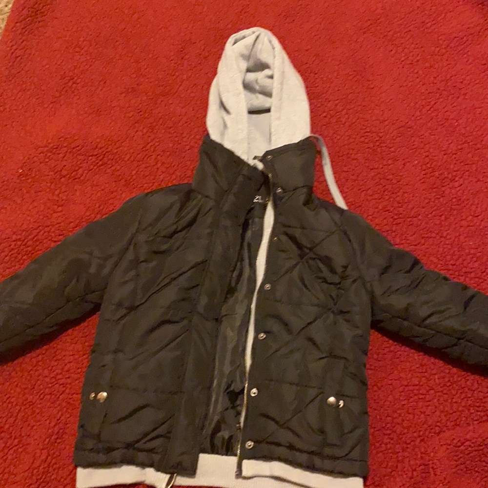 This is a jacket that is perfect cold weather!